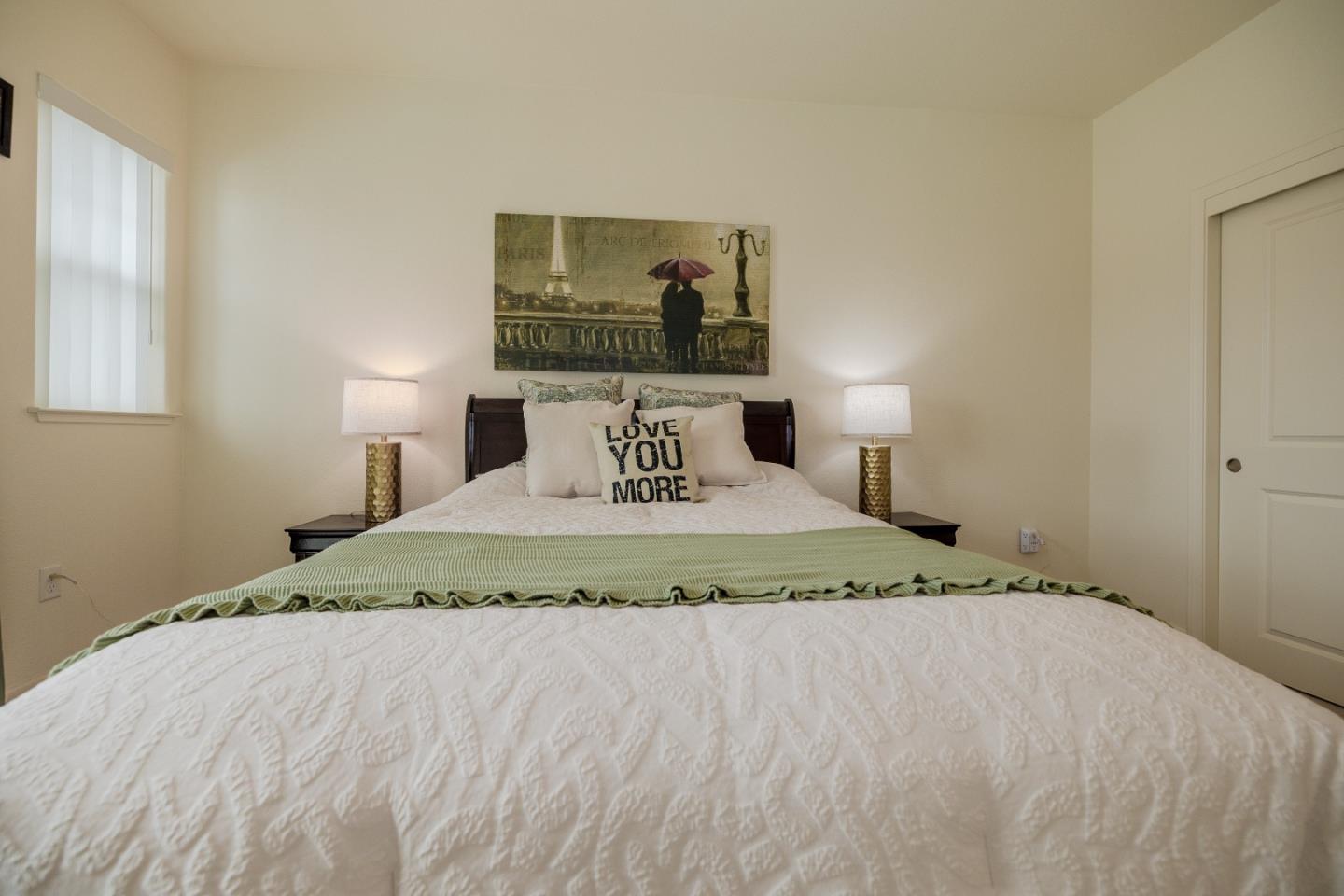 15640 Santorini LN