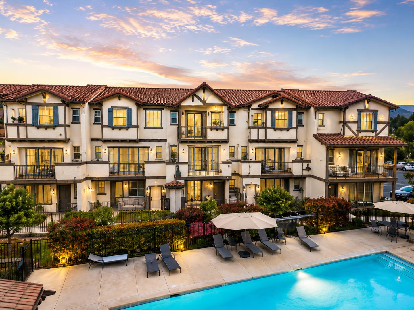 15640 Santorini LN