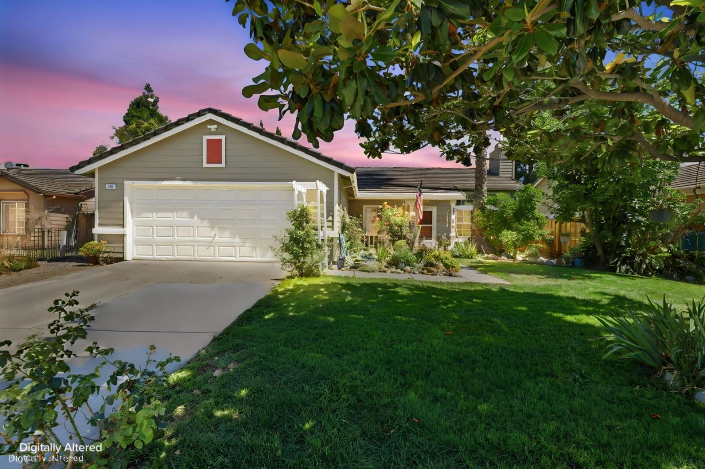 790 Del Monte DR