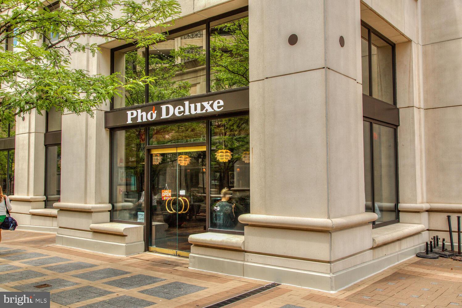 101 S LEXINGTON STREET