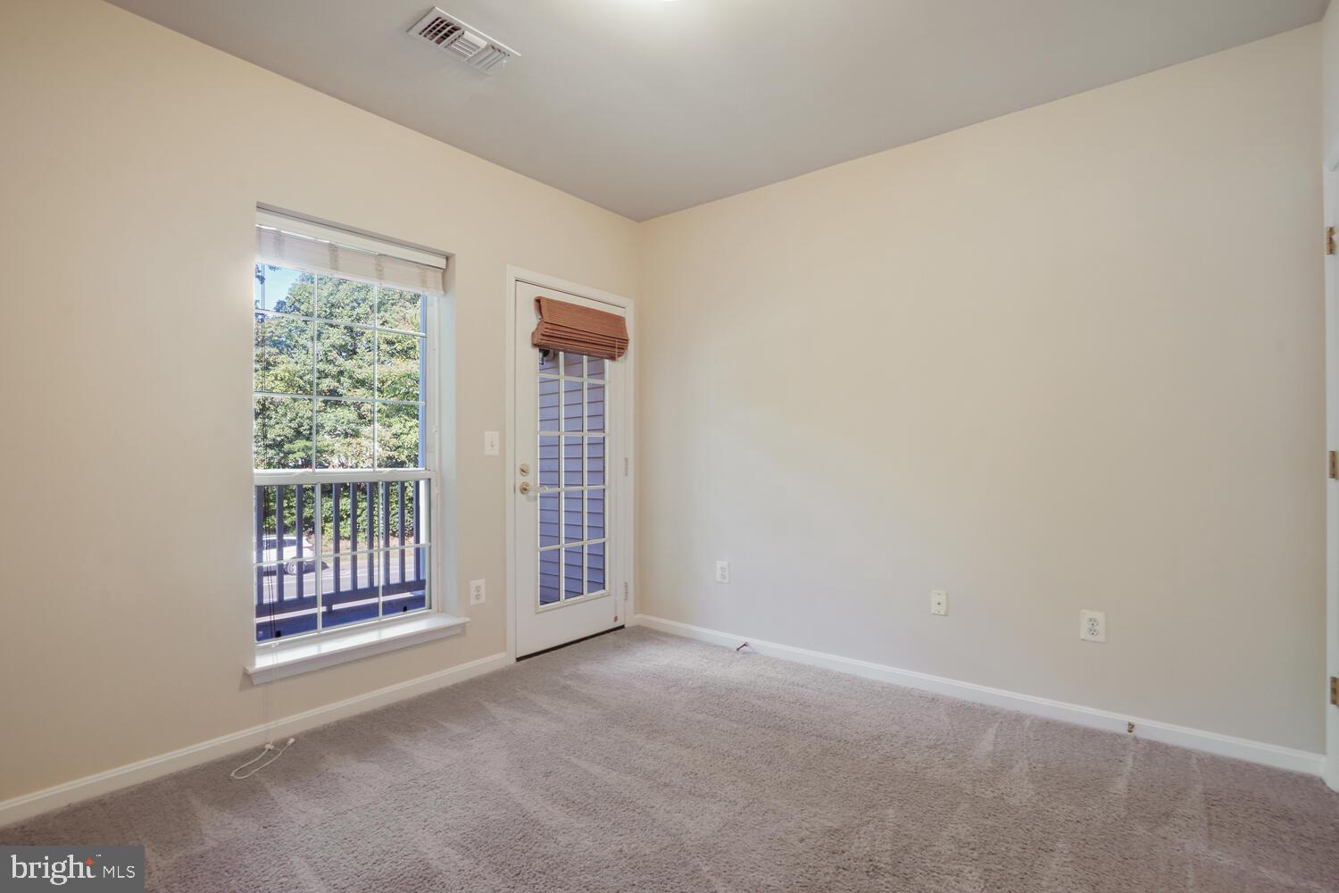 4561 STRUTFIELD LANE 3215