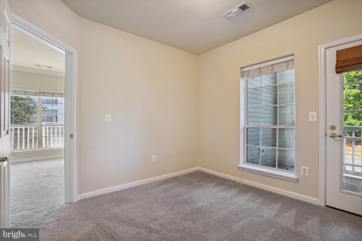4561 STRUTFIELD LANE 3215