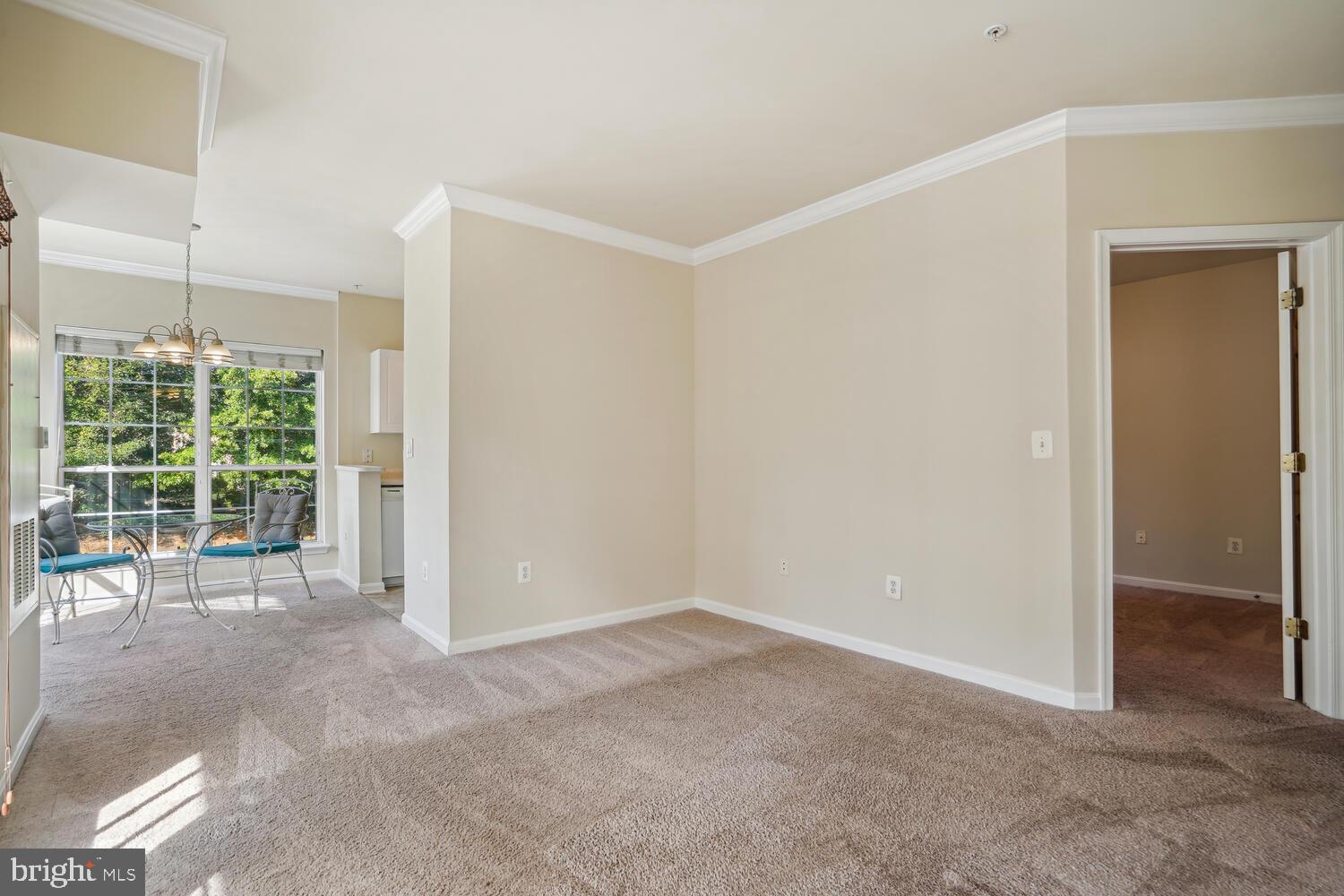 4561 STRUTFIELD LANE 3215