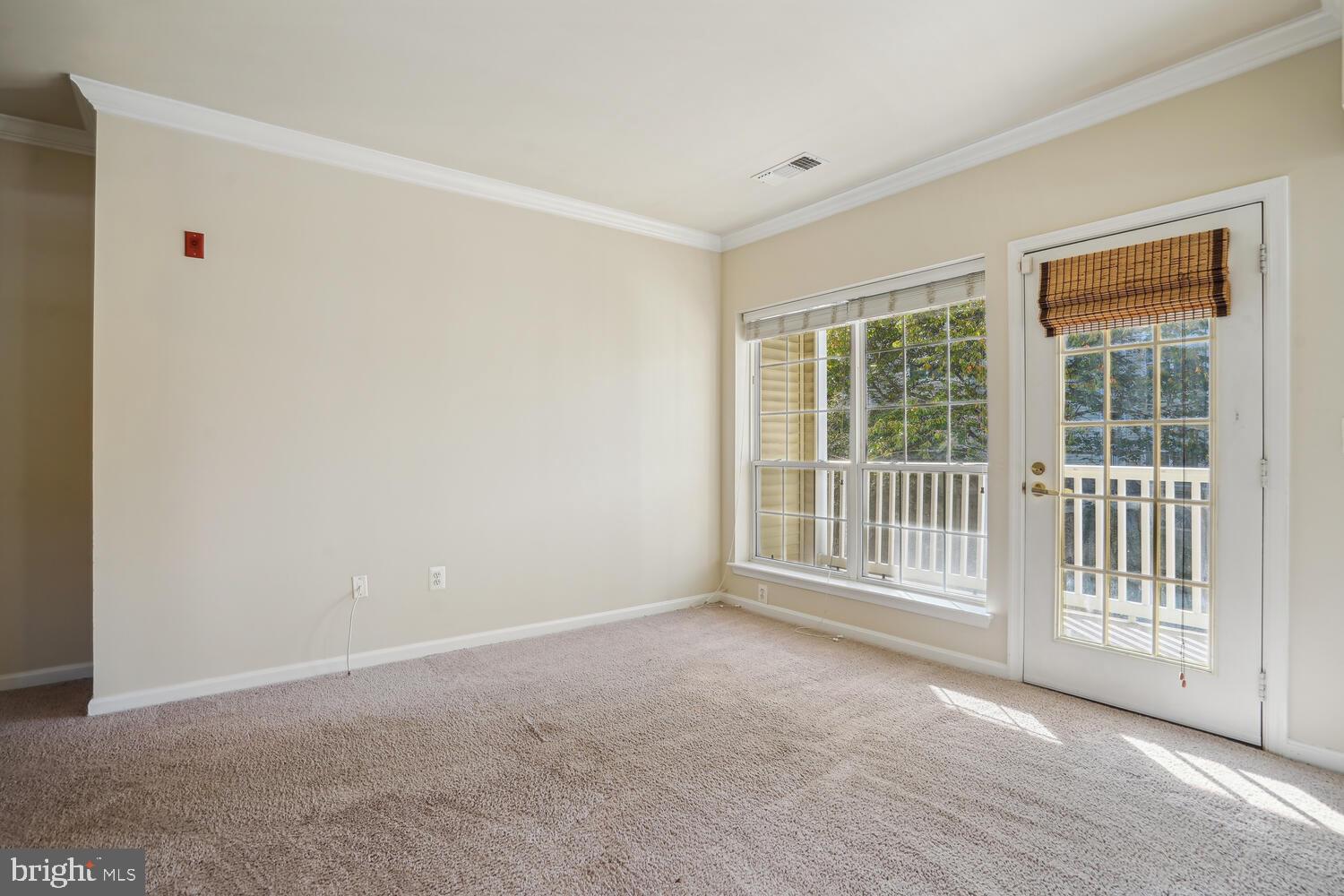 4561 STRUTFIELD LANE 3215