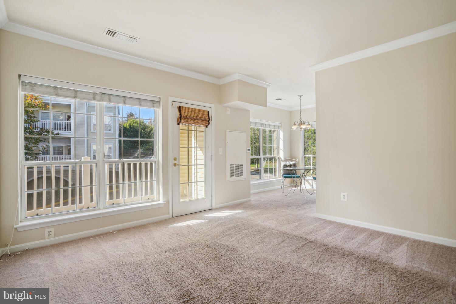 4561 STRUTFIELD LANE 3215