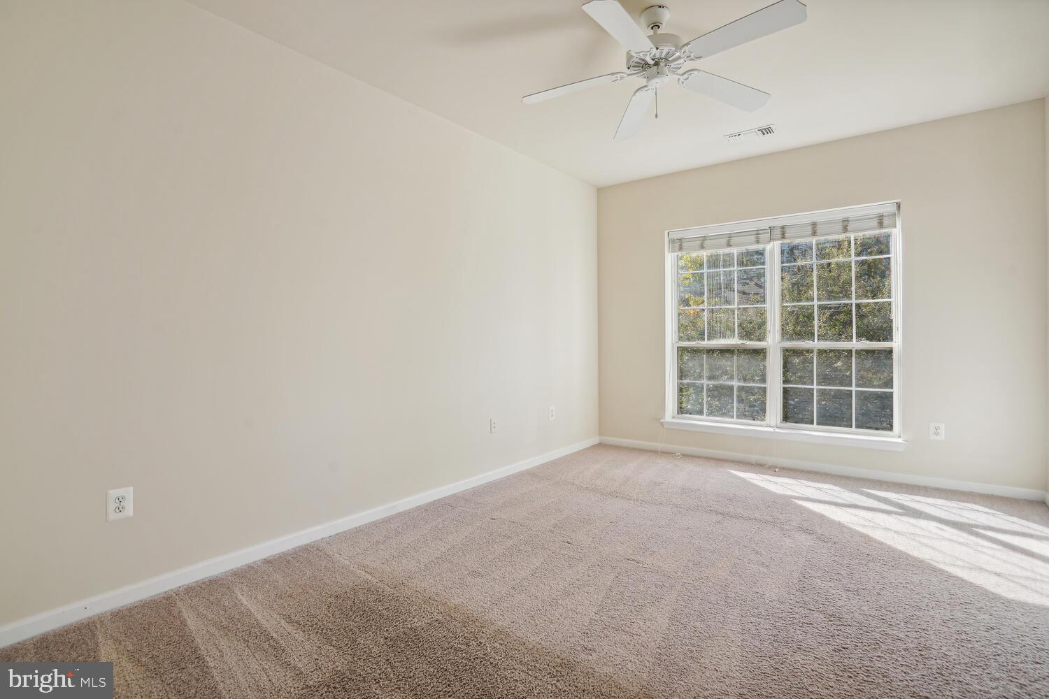 4561 STRUTFIELD LANE 3215