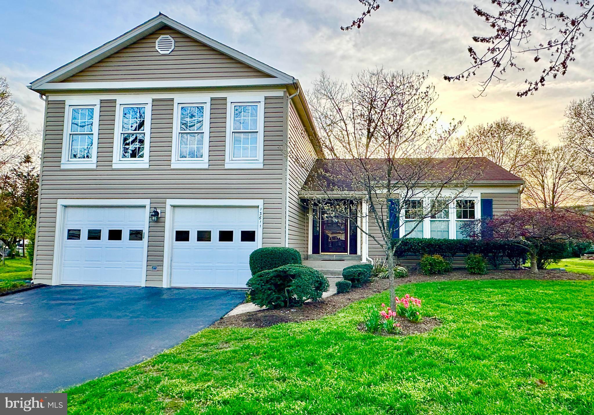 13611 WHITE BARN LANE