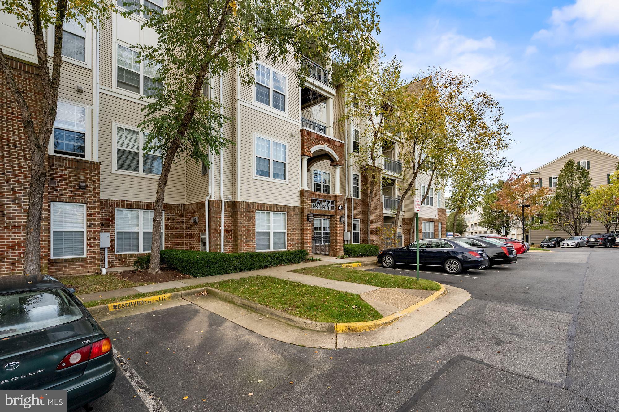3021 NICOSH CIRCLE 1101