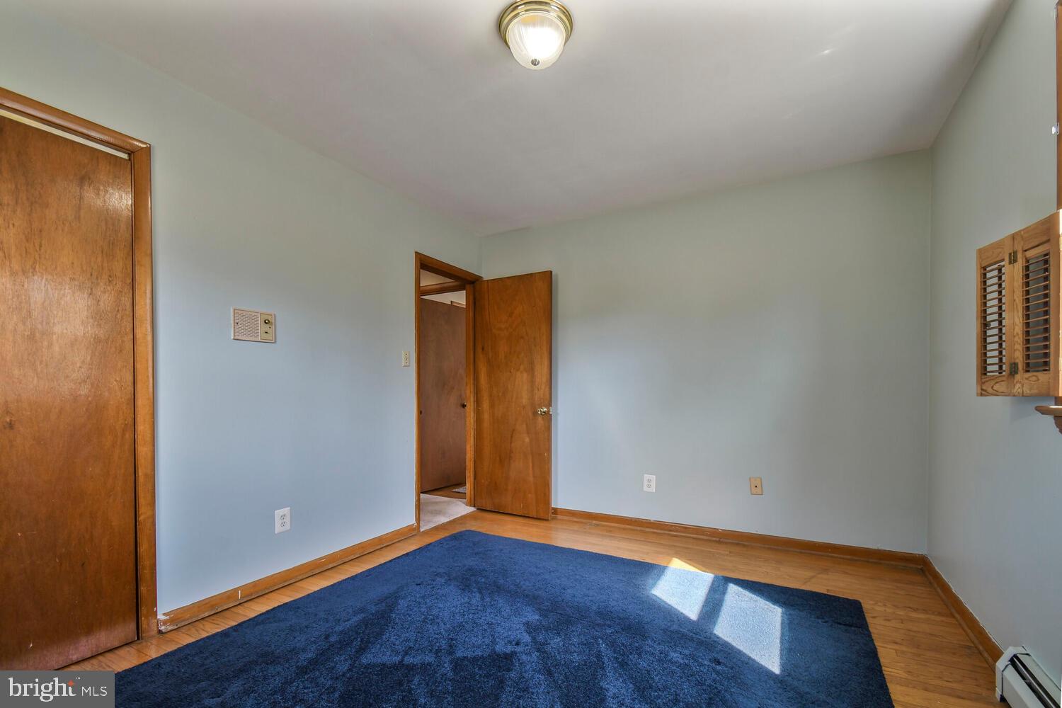 3005 SAYRE ROAD
