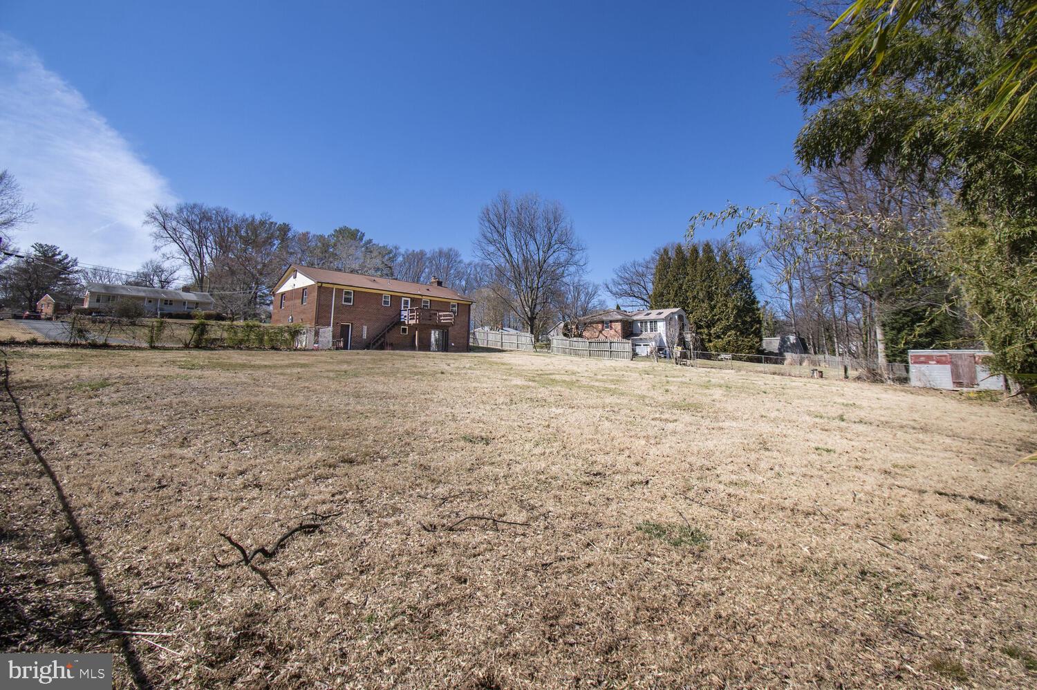 3005 SAYRE ROAD