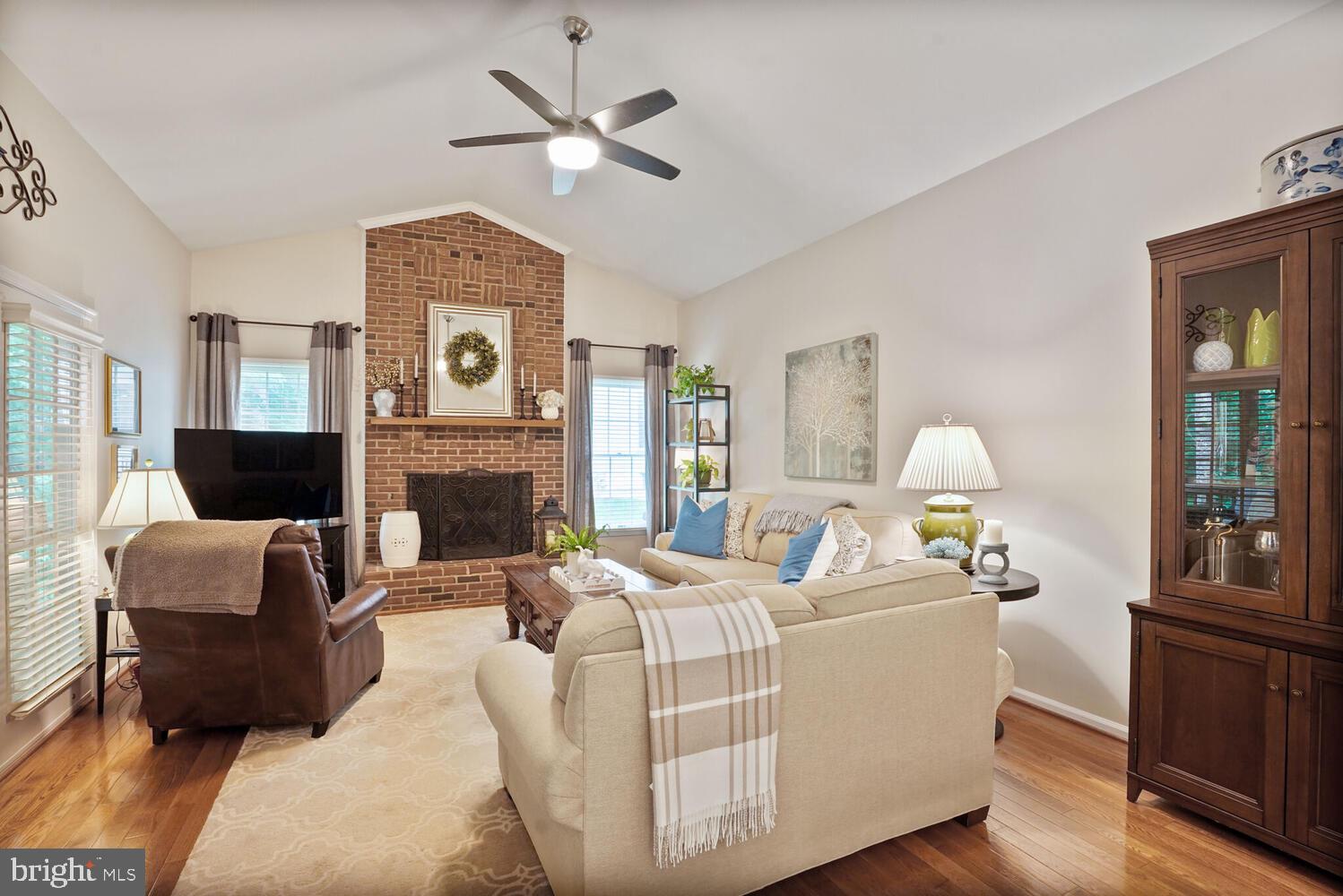 7901 BRACKSFORD COURT