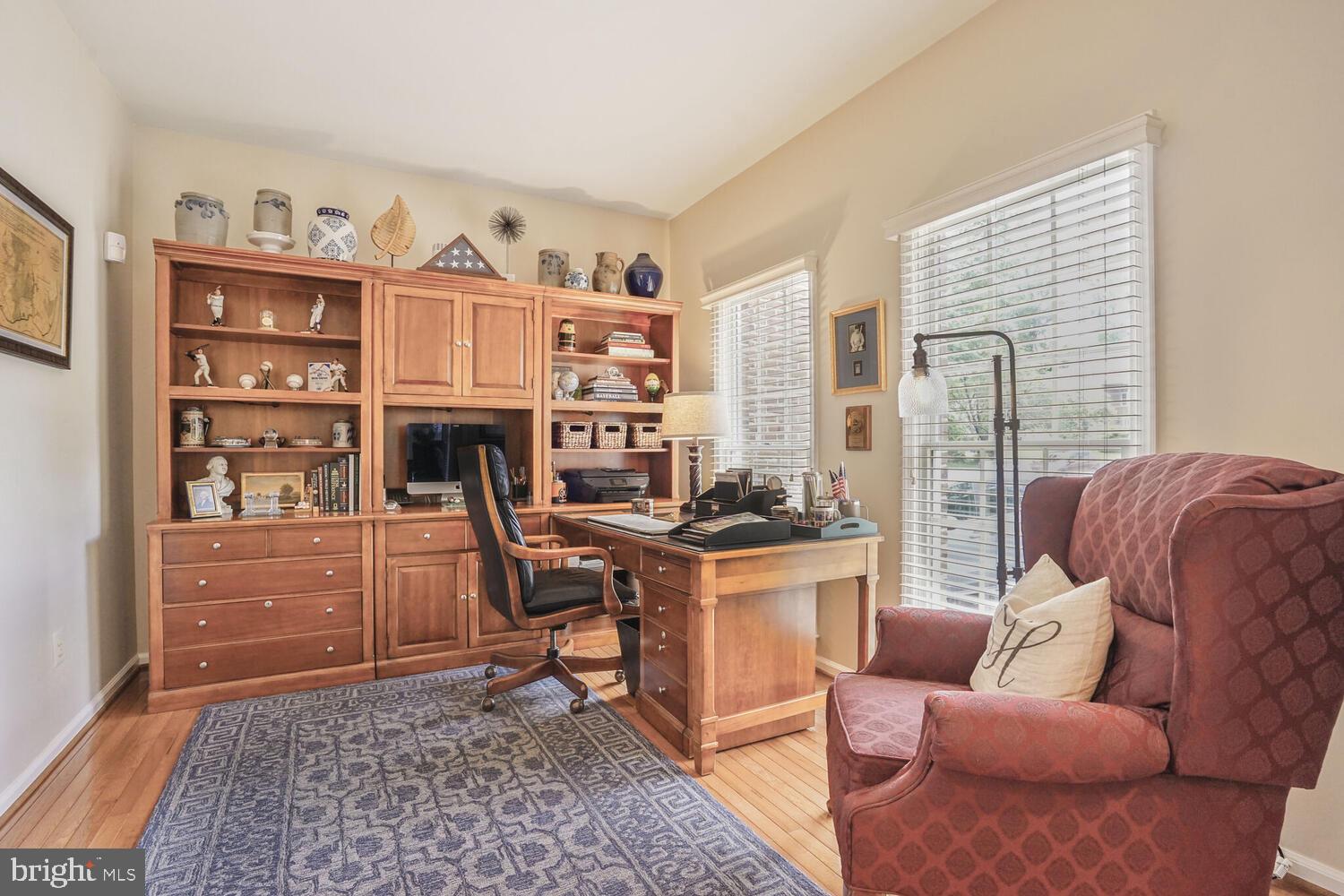 7901 BRACKSFORD COURT