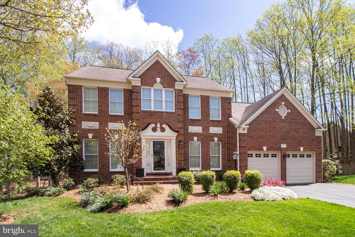7901 BRACKSFORD COURT