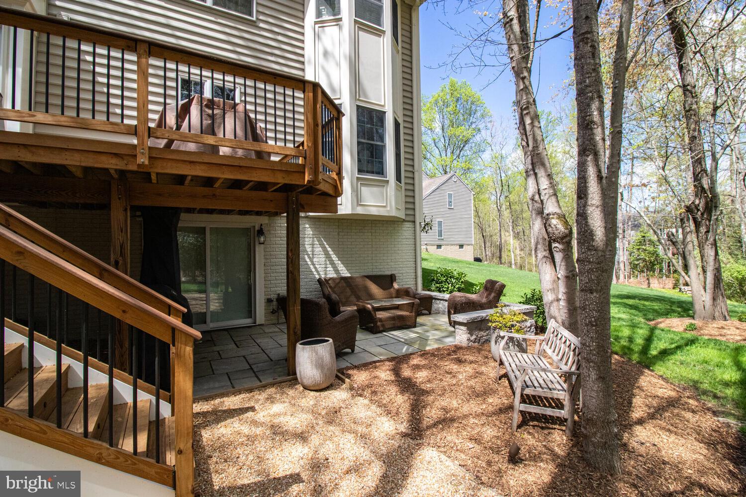 7901 BRACKSFORD COURT