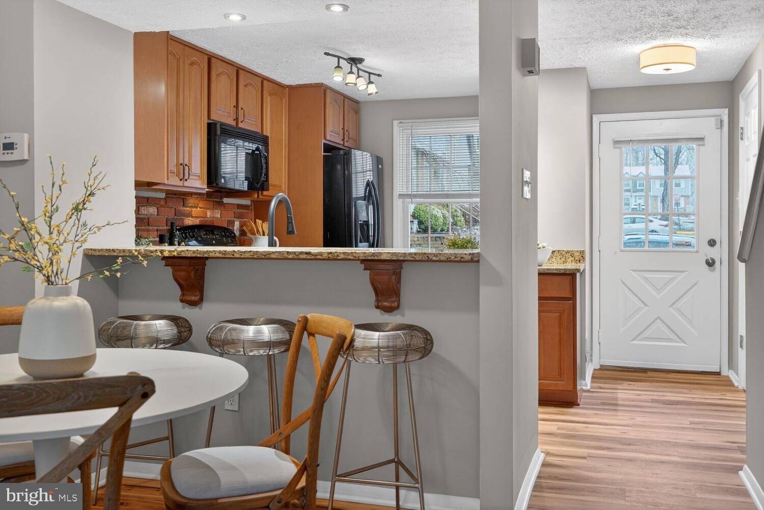 8462 LAZY CREEK COURT