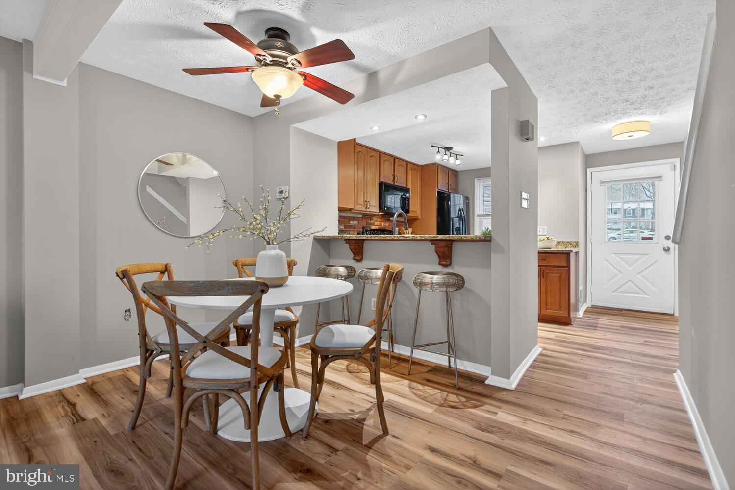 8462 LAZY CREEK COURT
