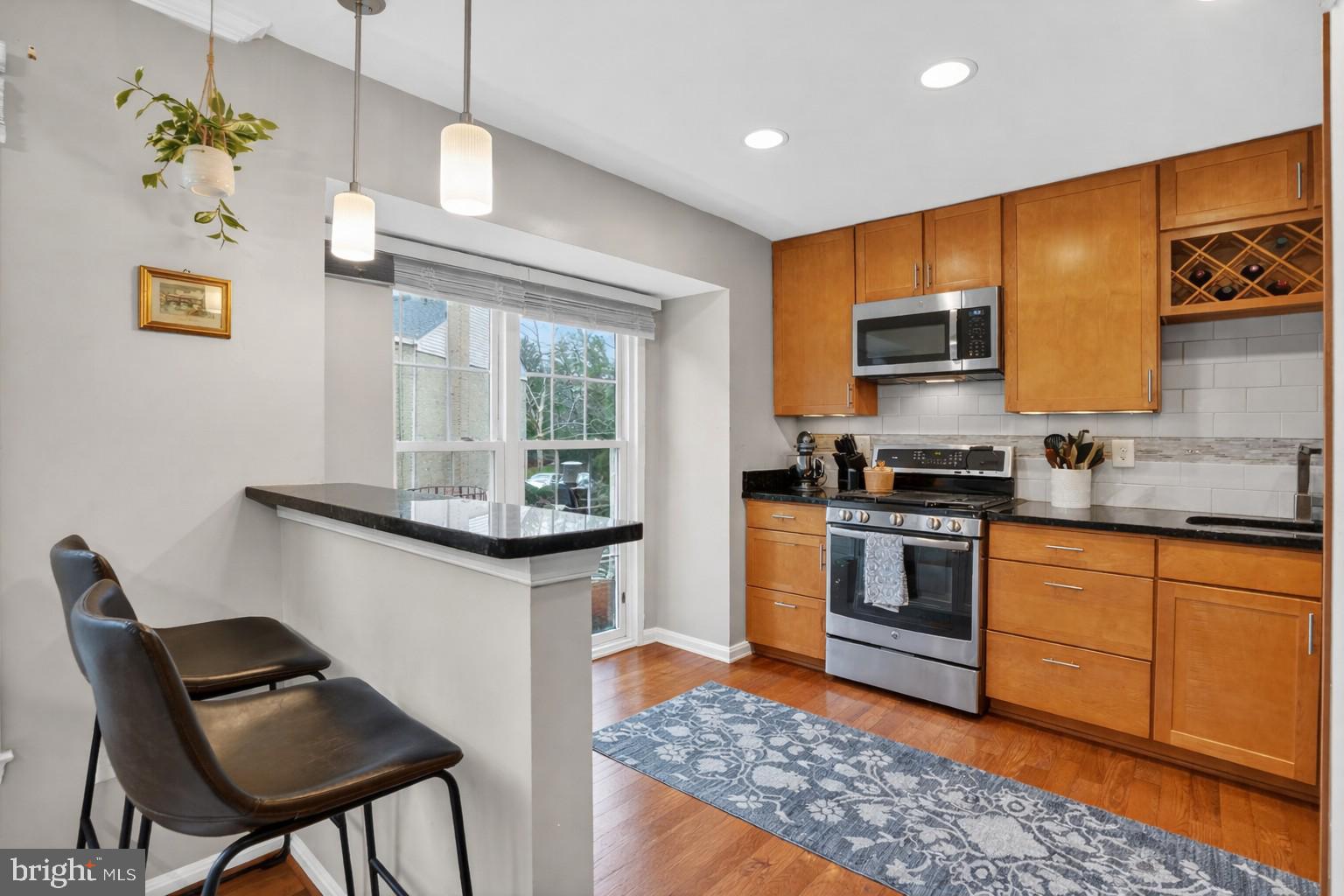 4830 TREASURE COURT