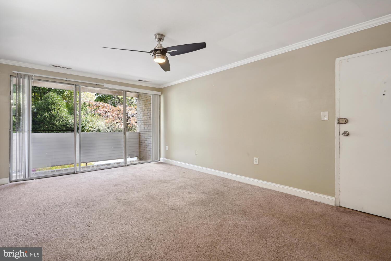 5614 BLOOMFIELD DRIVE 104