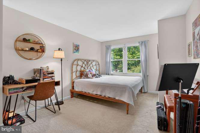 9063 GOLDEN SUNSET LANE