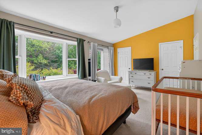 9063 GOLDEN SUNSET LANE