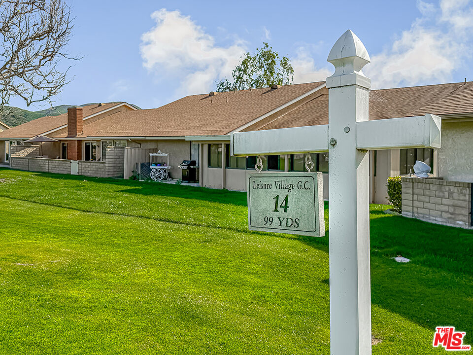 20151 Village 20