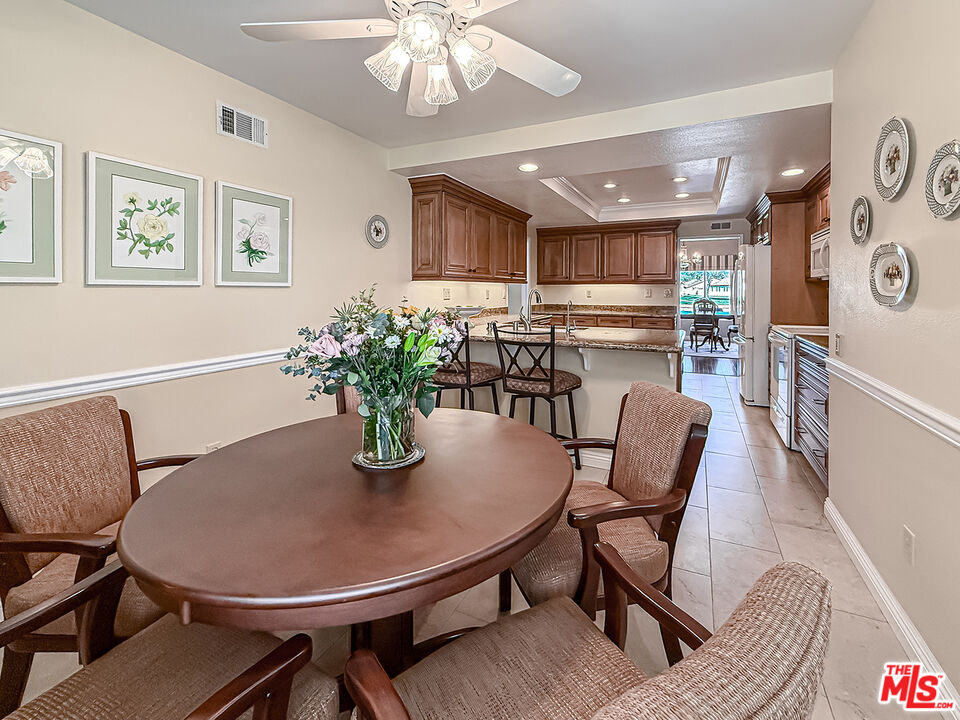 20151 Village 20