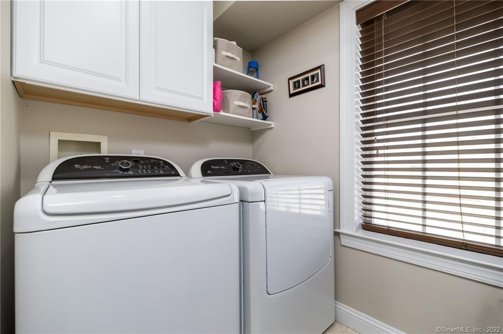 205 Hope Street Unit: 3