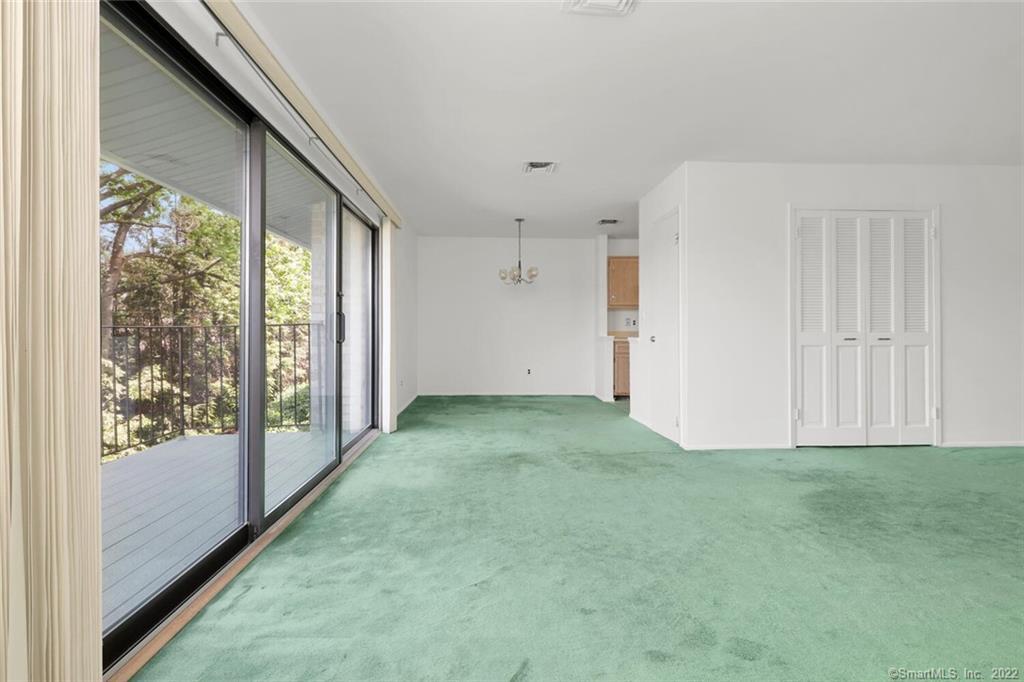 81 Courtland Avenue Unit: 02