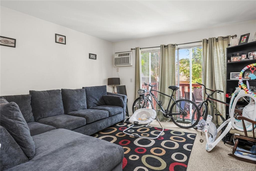 718 Cove Road Unit: 12