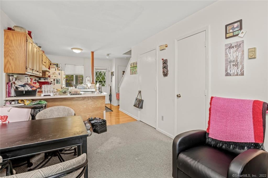 718 Cove Road Unit: 12