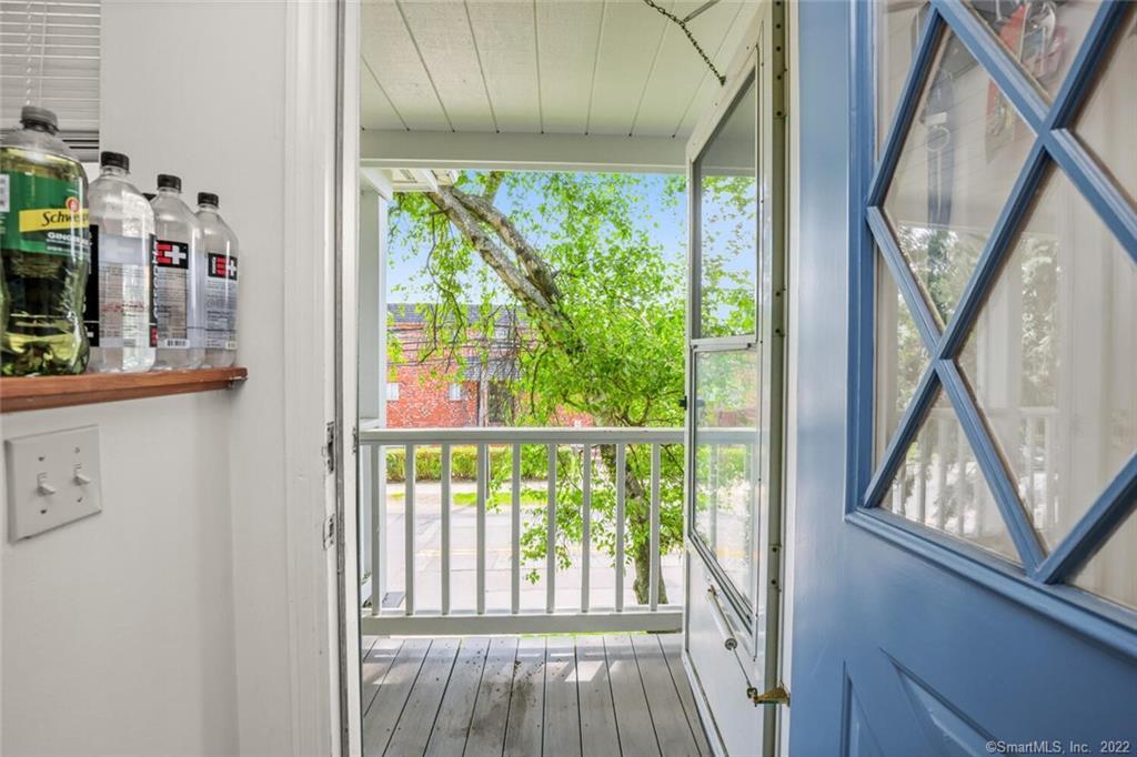 718 Cove Road Unit: 12