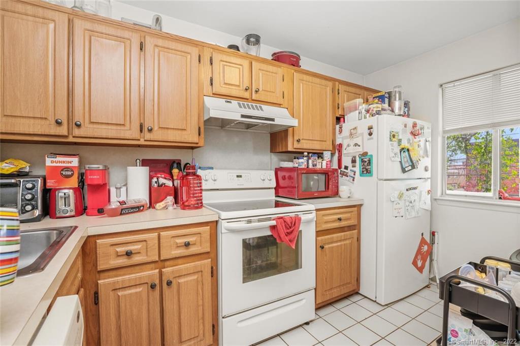 718 Cove Road Unit: 12