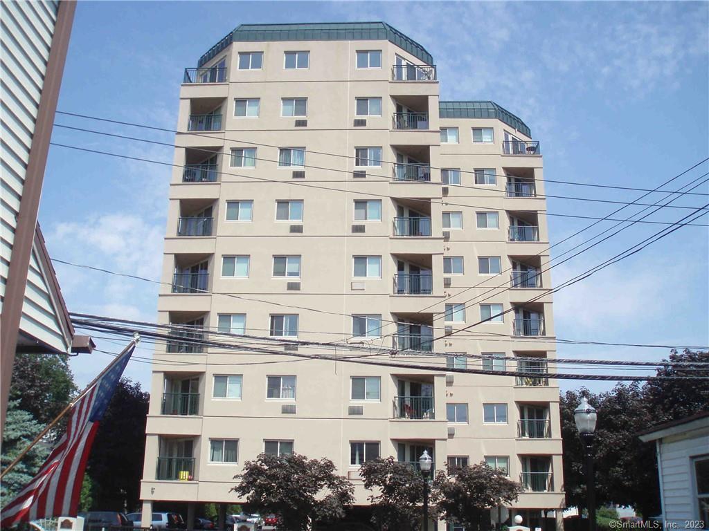 104 North Street Unit: 804