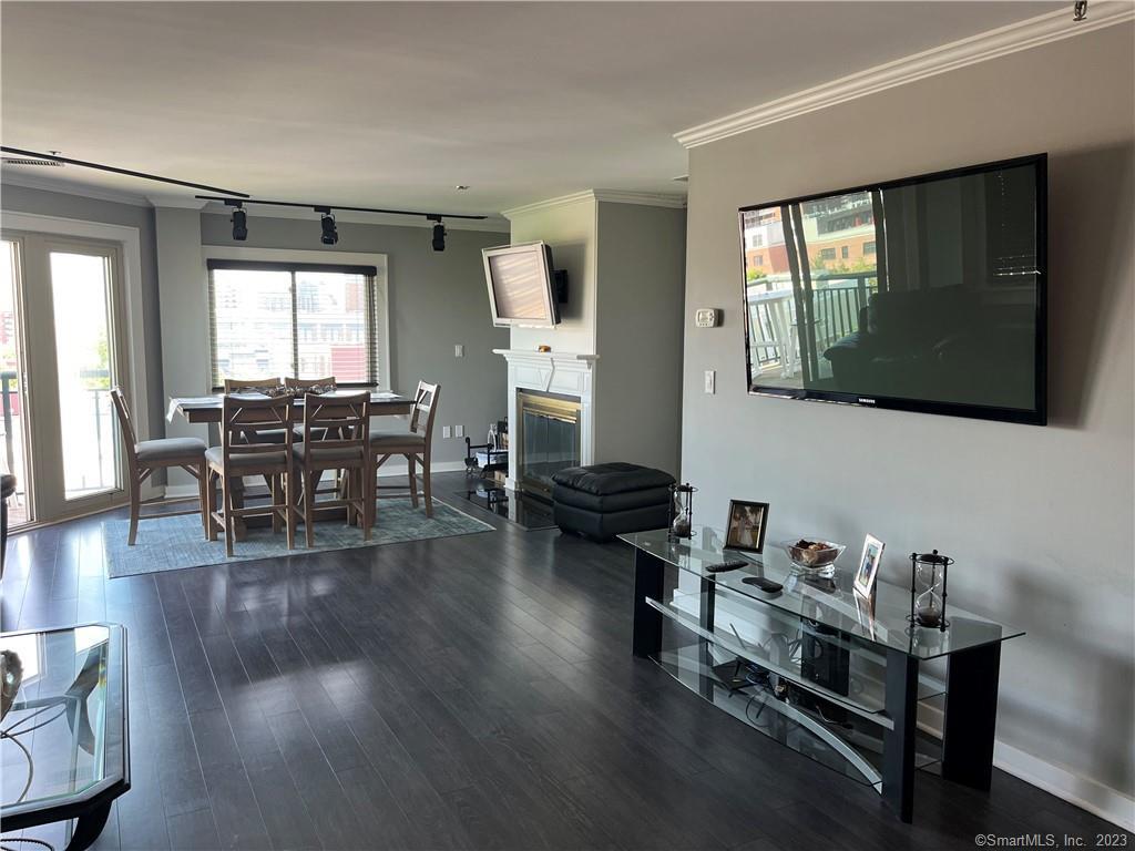 104 North Street Unit: 804
