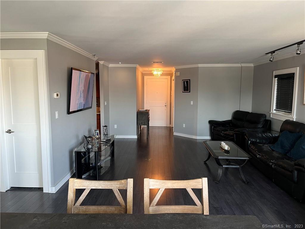 104 North Street Unit: 804