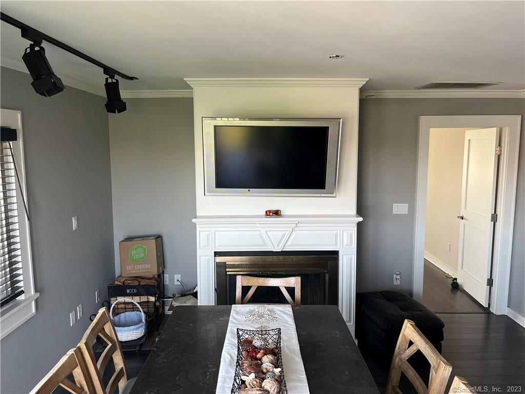 104 North Street Unit: 804