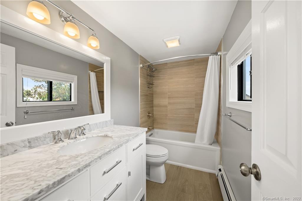 73 Harbor Drive Unit: 412