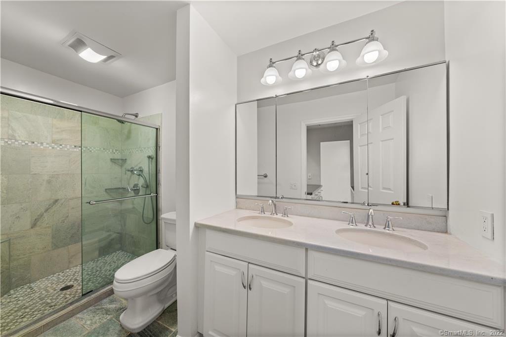 73 Harbor Drive Unit: 412