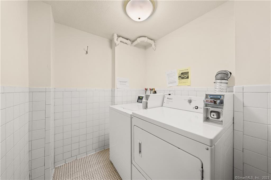 65 Glenbrook Road Unit: 7A
