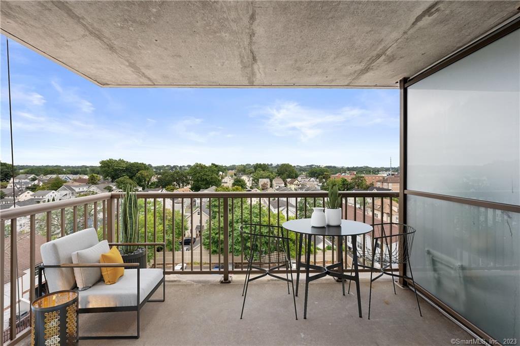 65 Glenbrook Road Unit: 7A