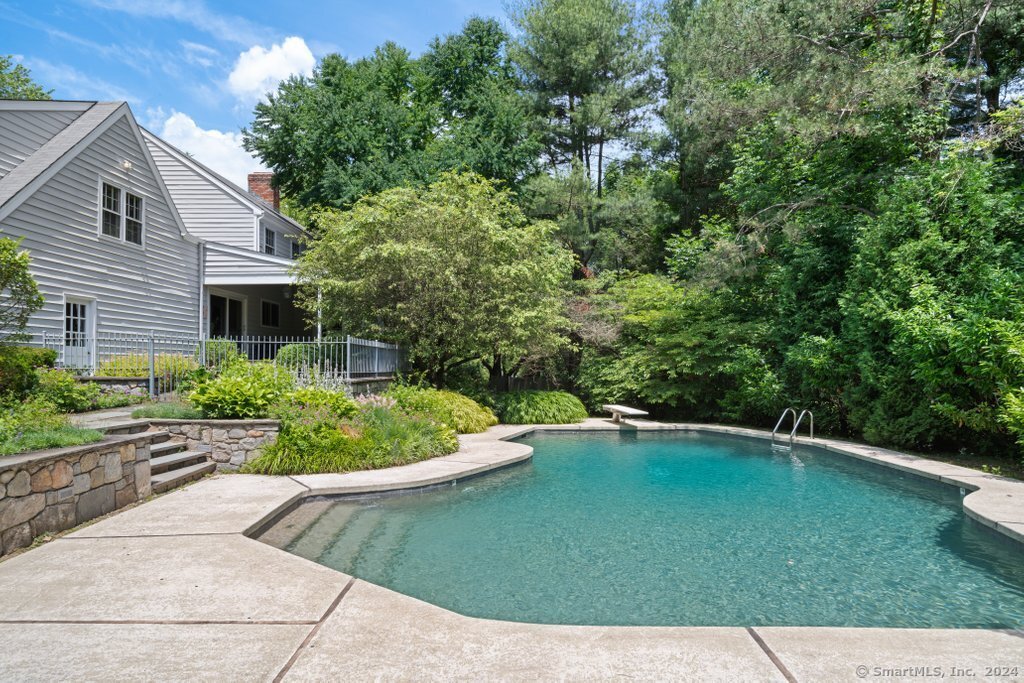 213 White Oak Shade Road