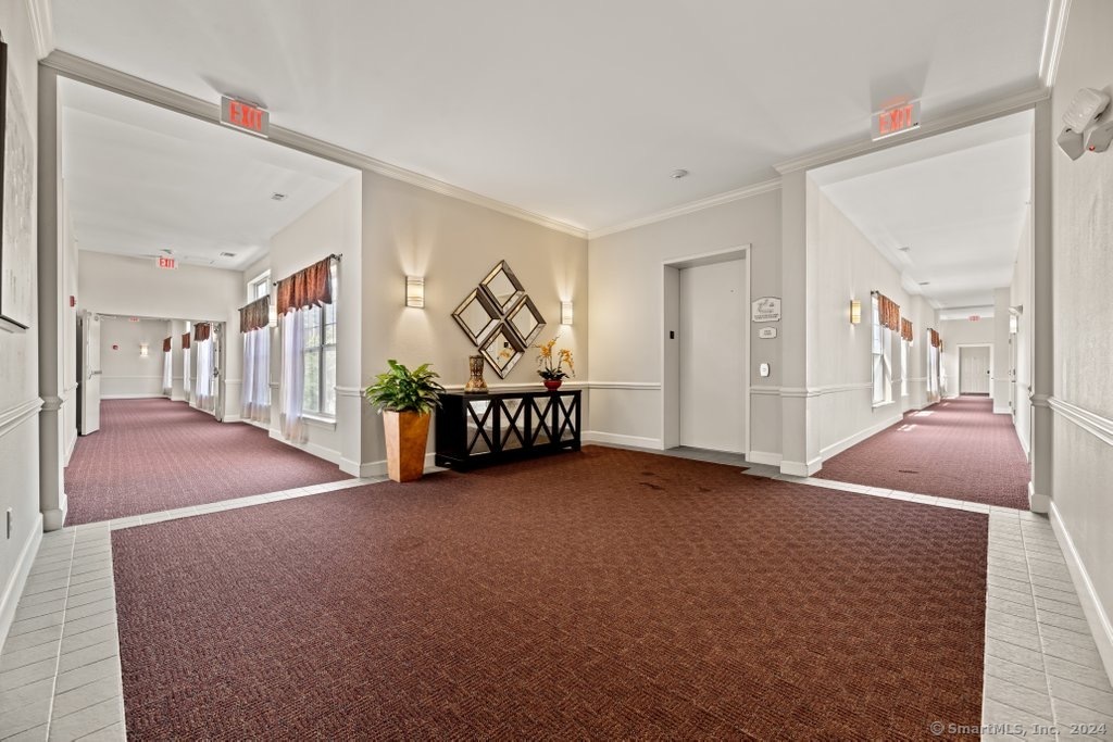 850 East Main Street APT 528