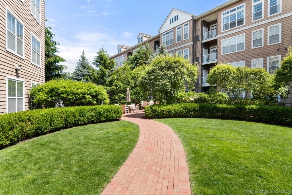 850 East Main Street APT 528
