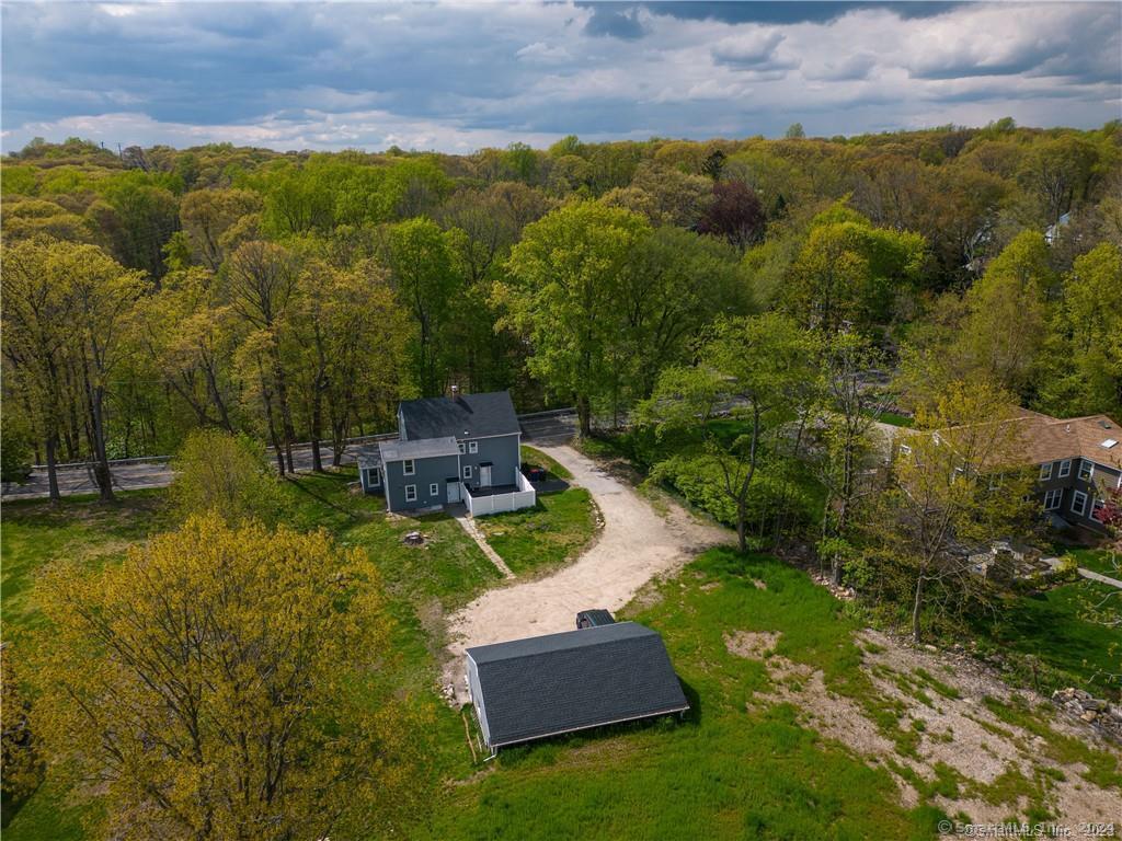 1526 Huntington Turnpike