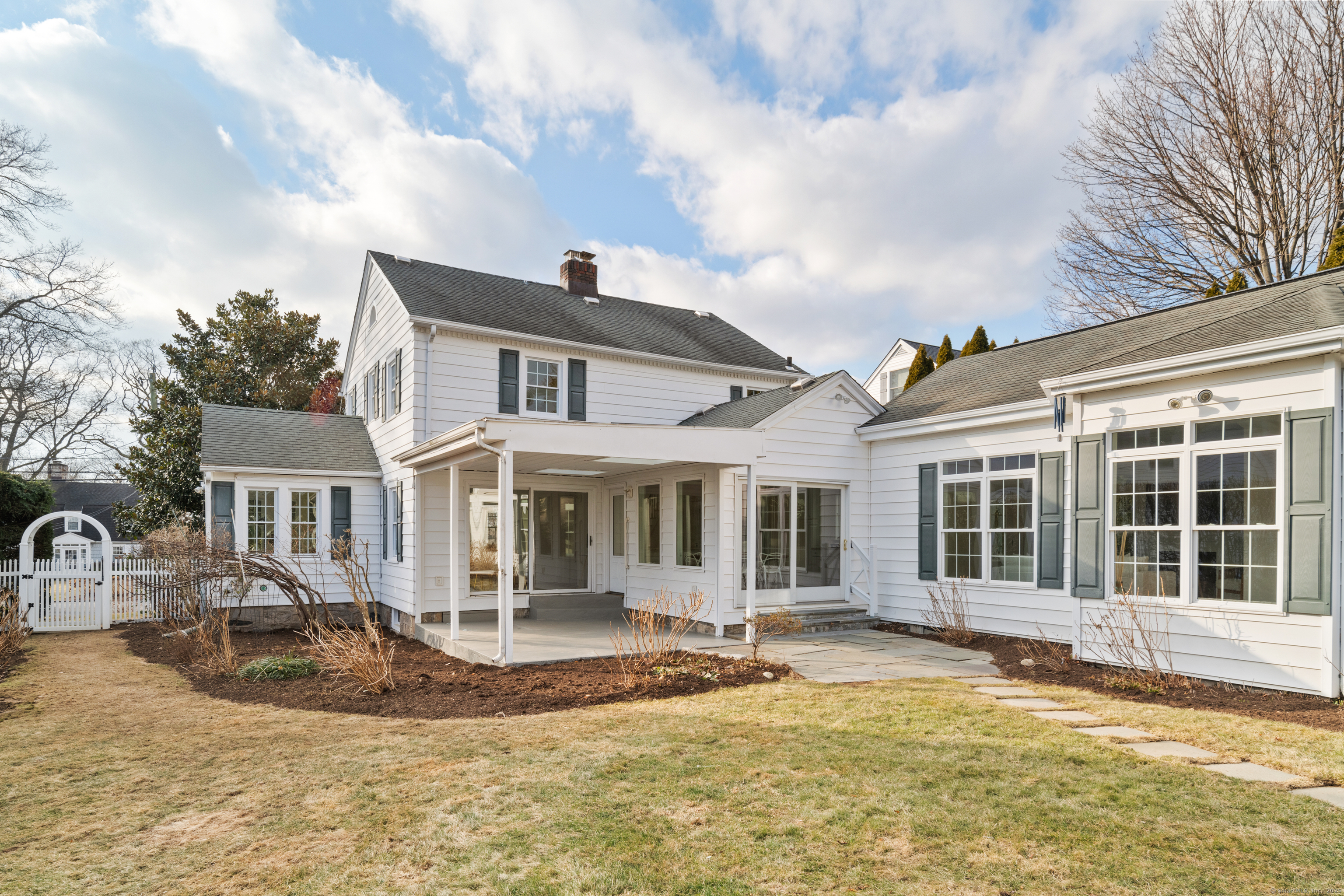 16 Stamford Avenue