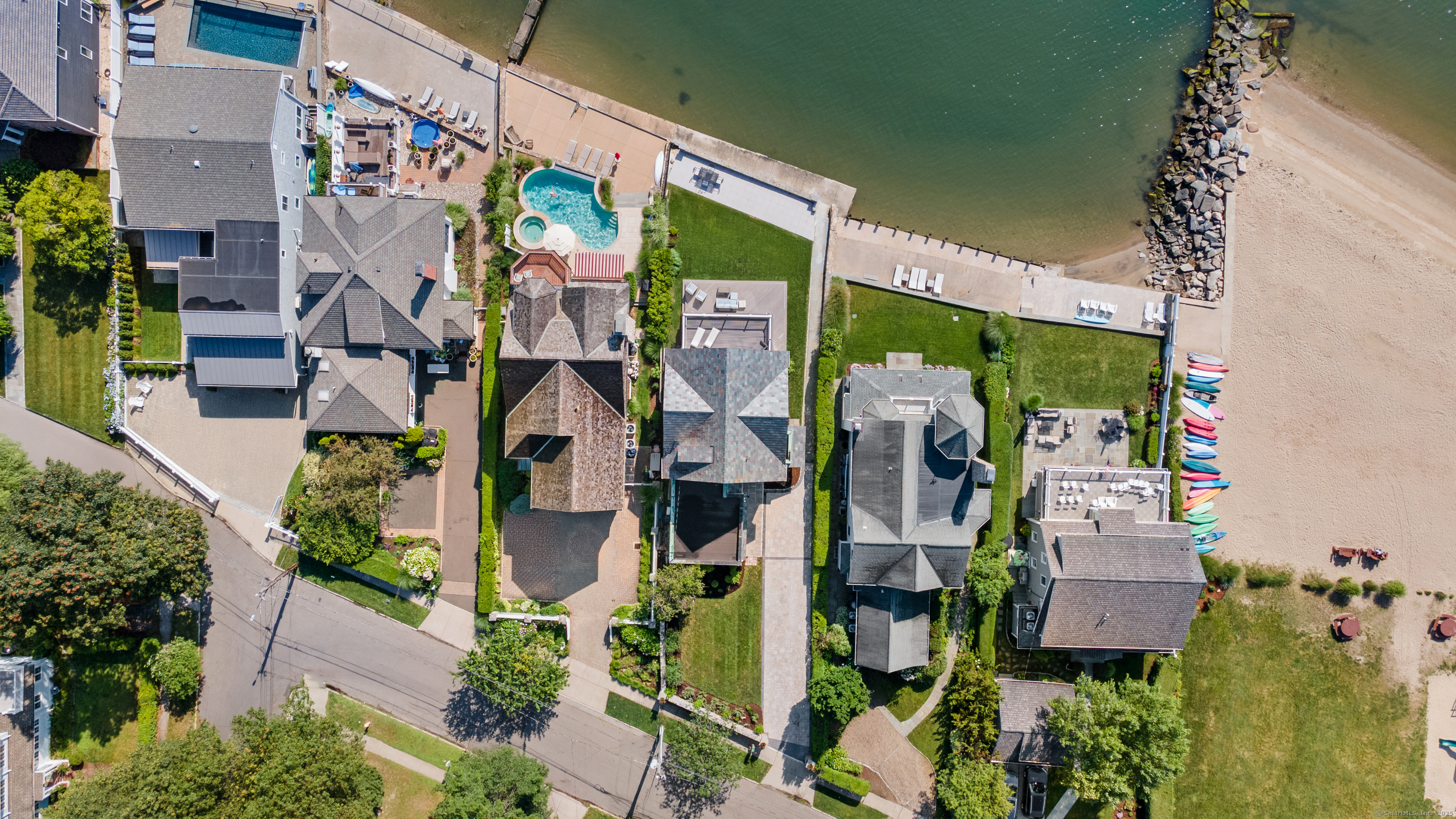 22 Ocean Drive North