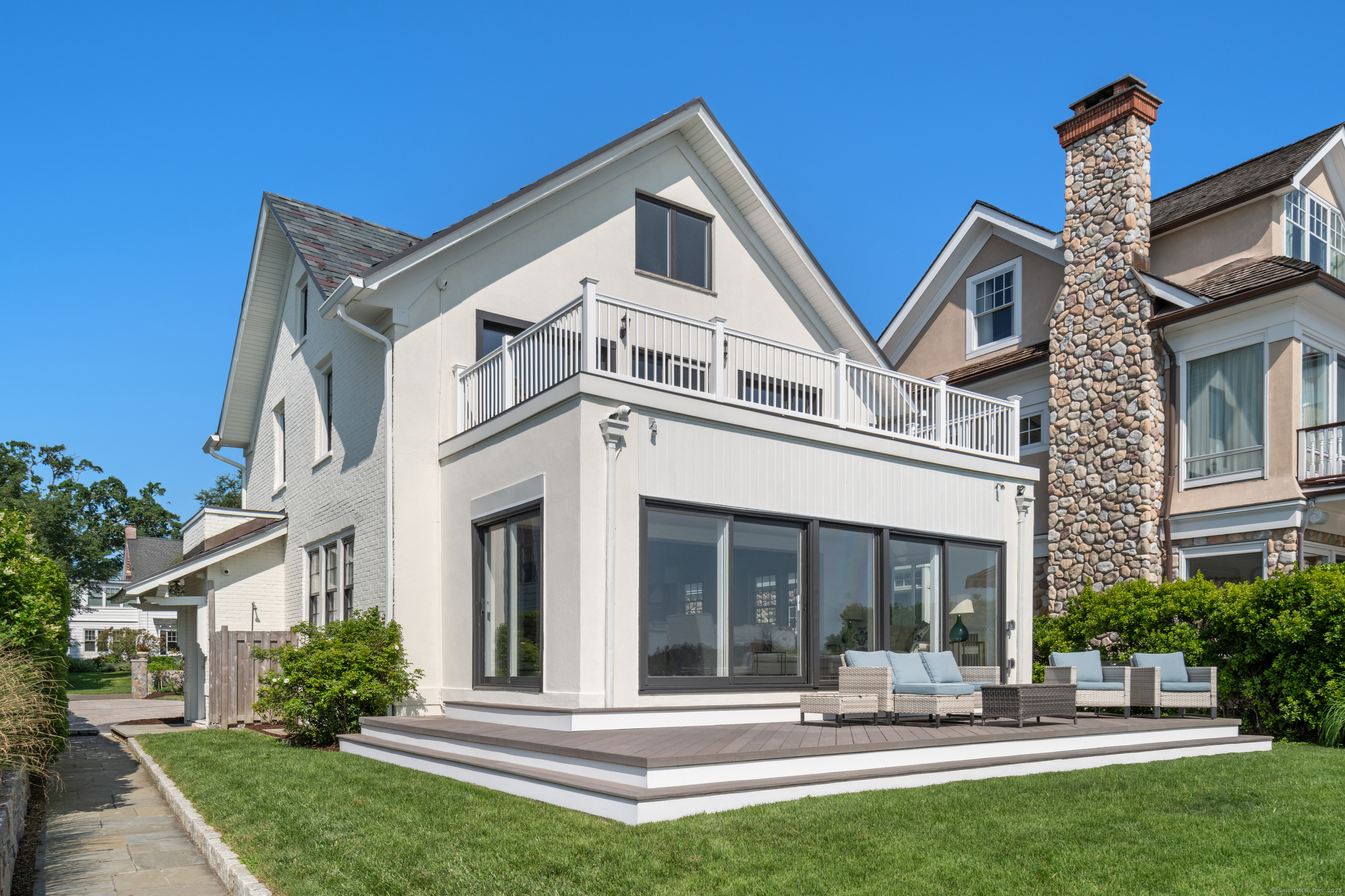 22 Ocean Drive North