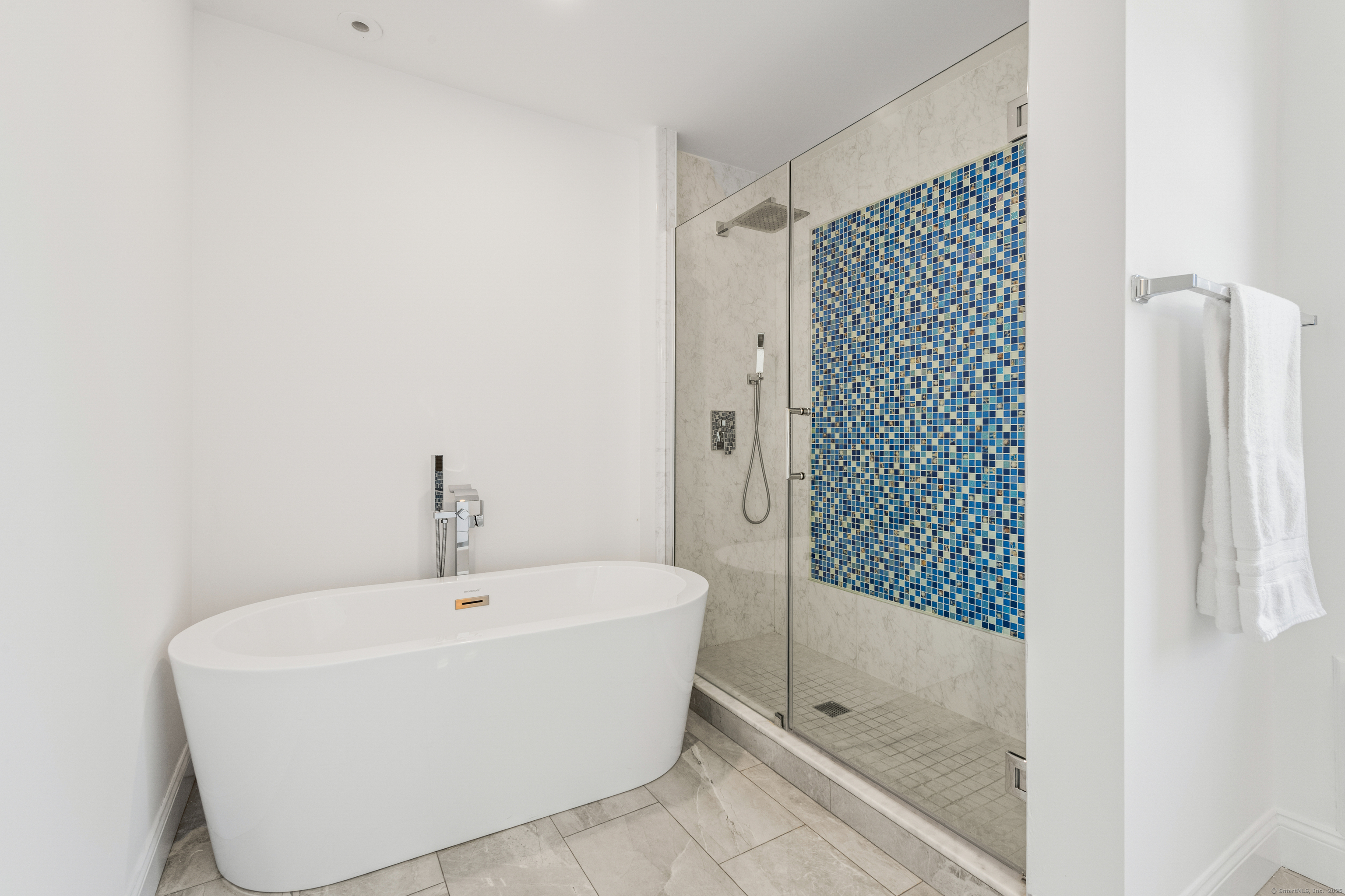 22 Ocean Drive North
