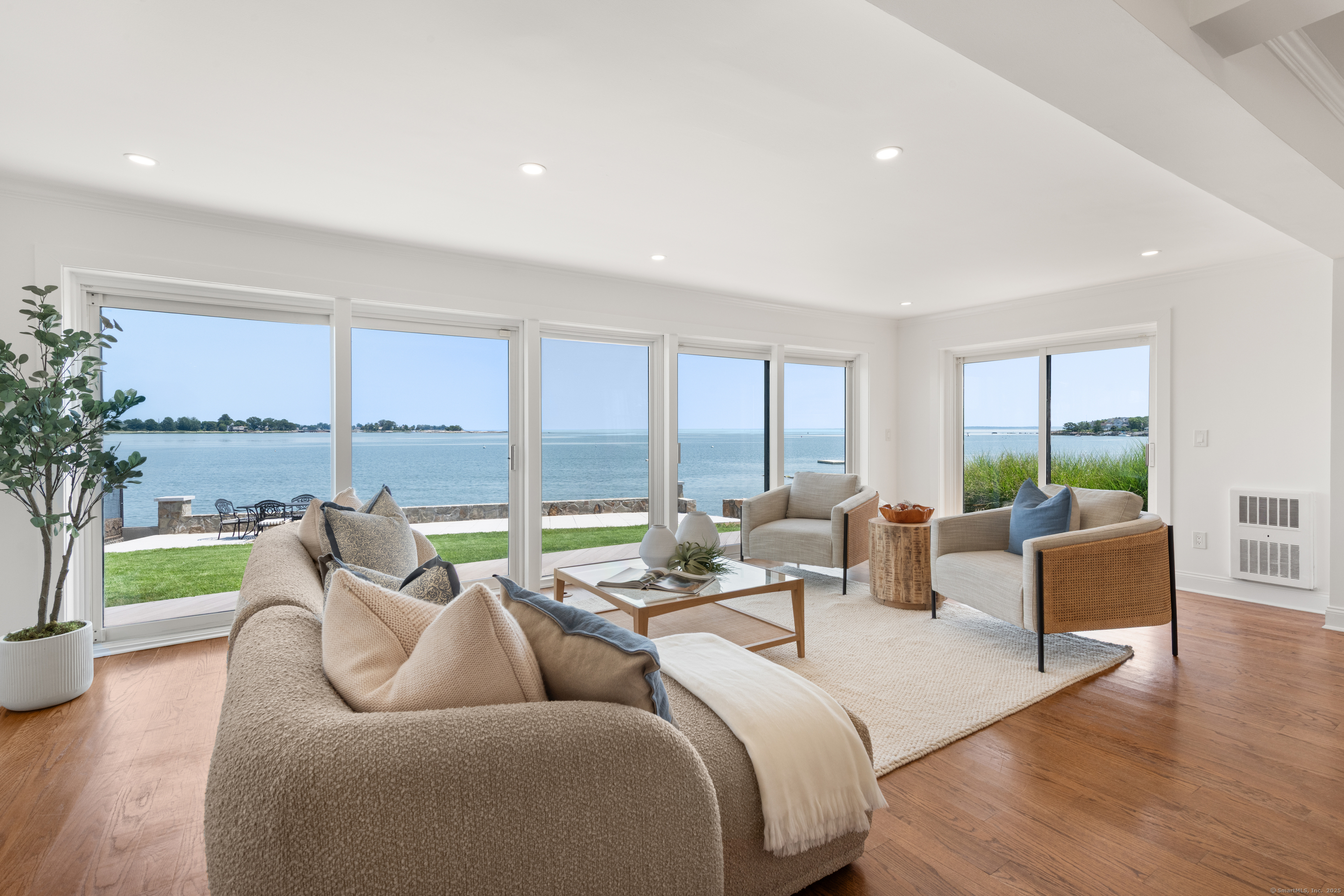 22 Ocean Drive North