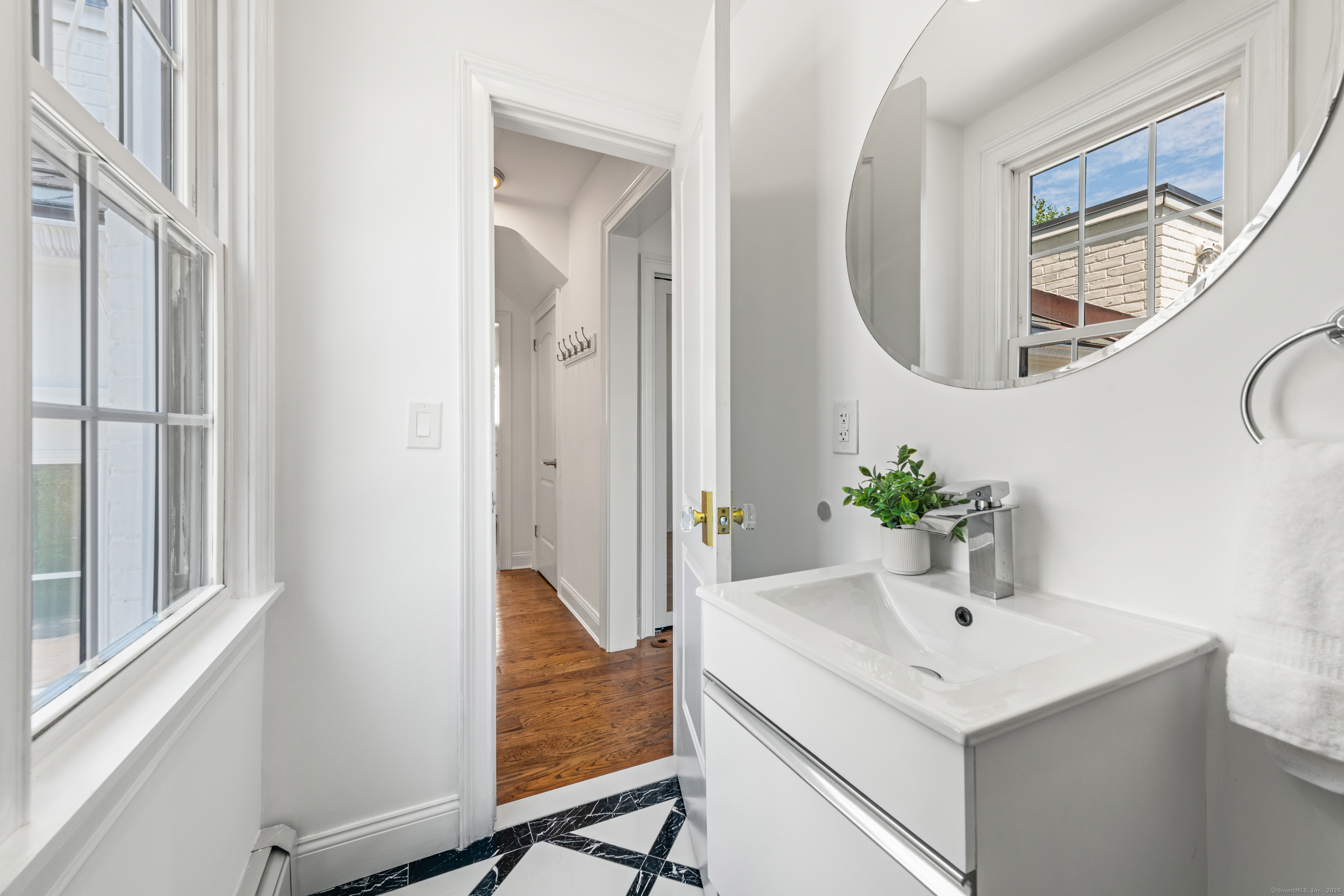 22 Ocean Drive North